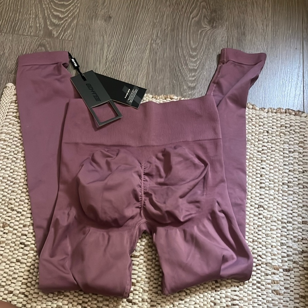 Bo+tee leggings